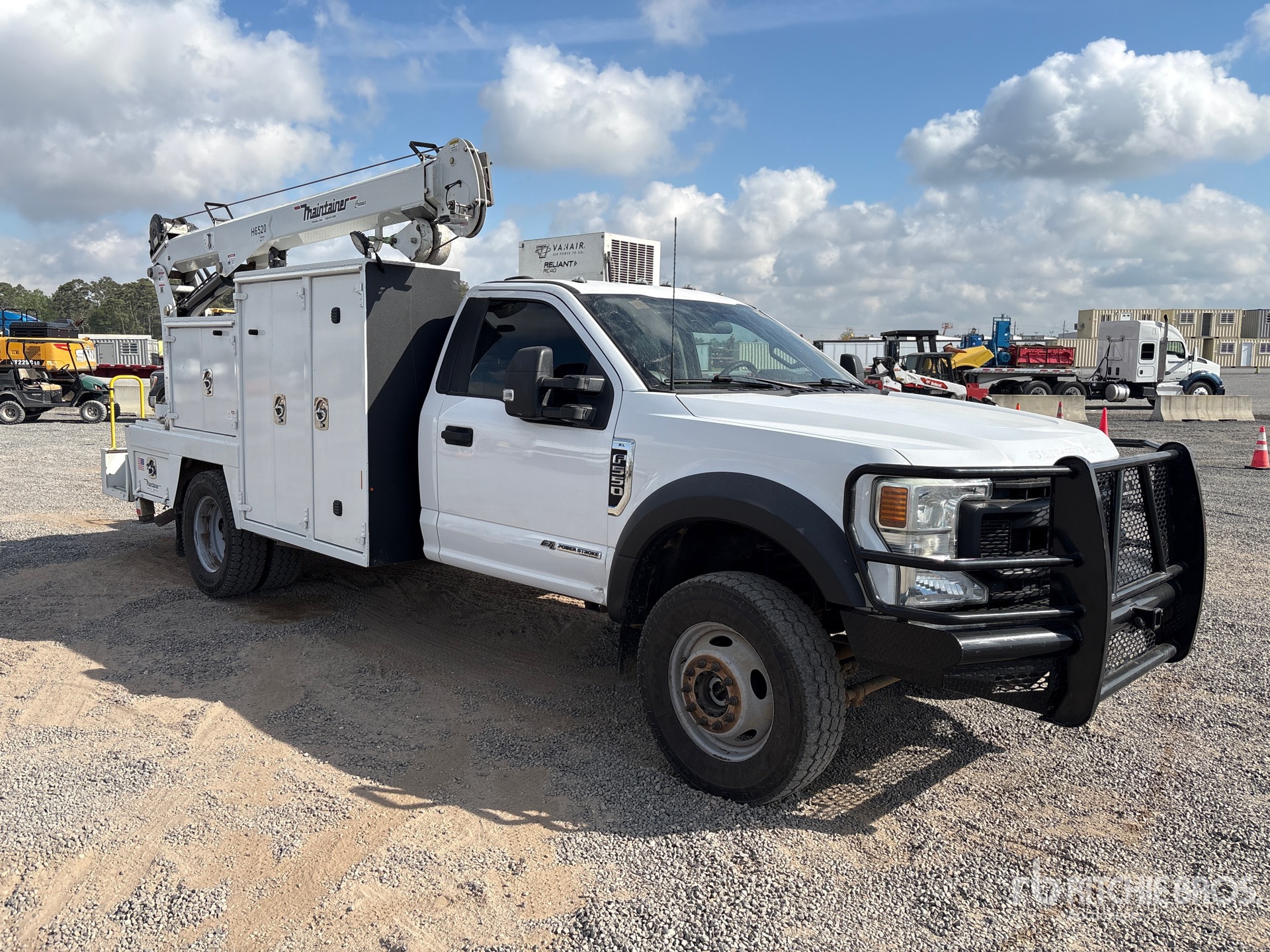 General Appearance with Picture, Right Front Corner