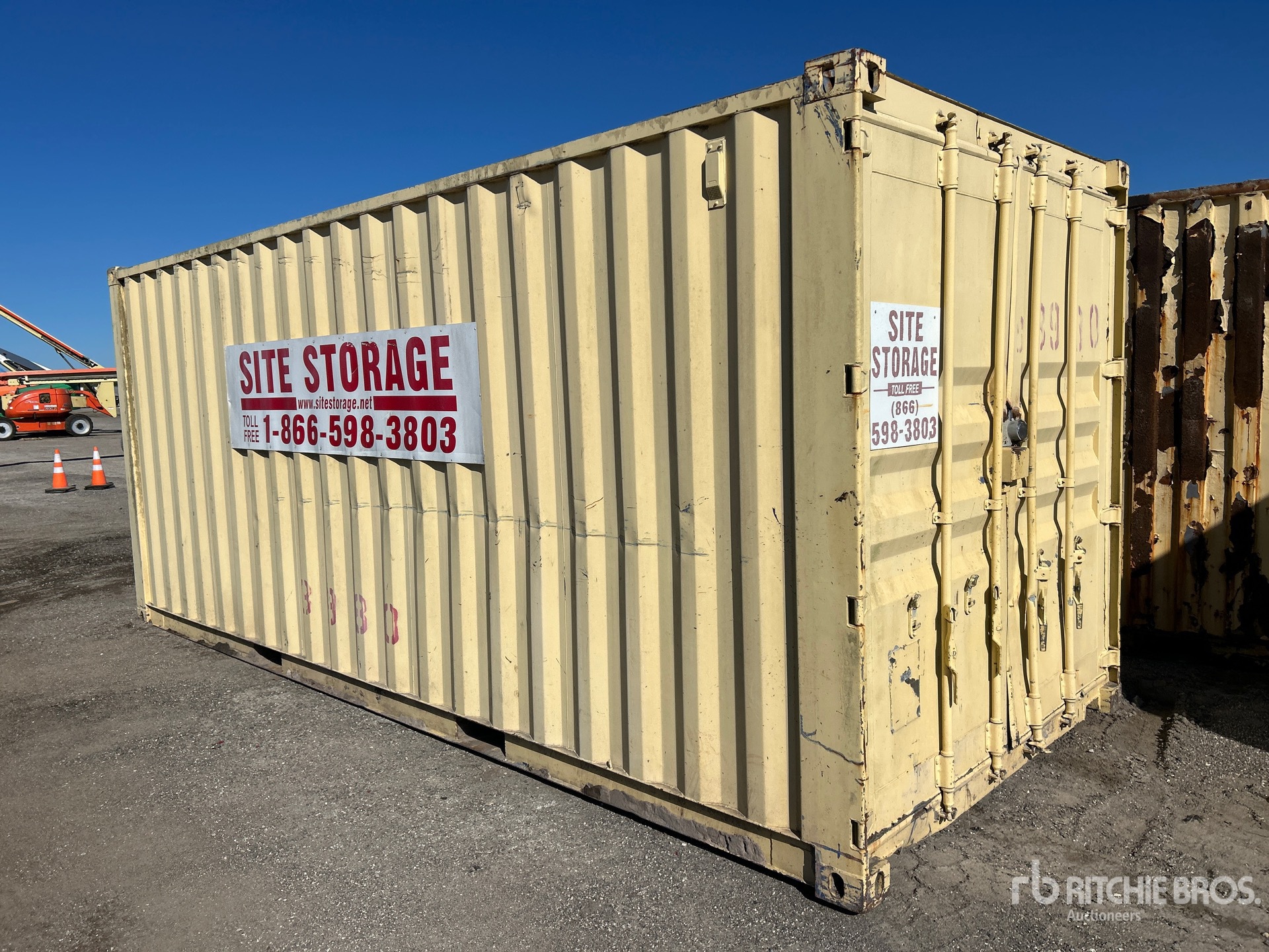 General Appearance with Image, coin avant droit