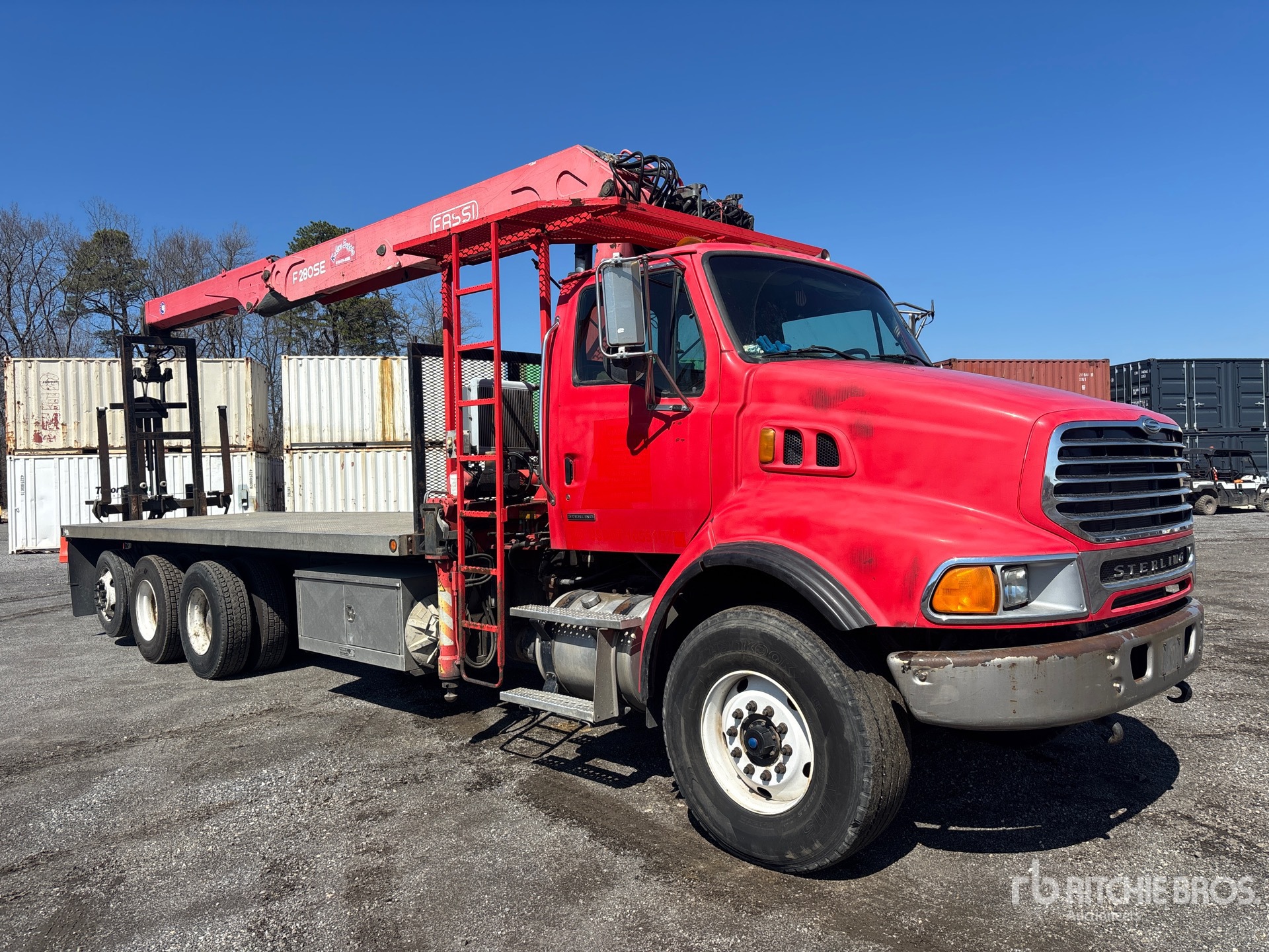 Aspect général with Image, coin avant droit