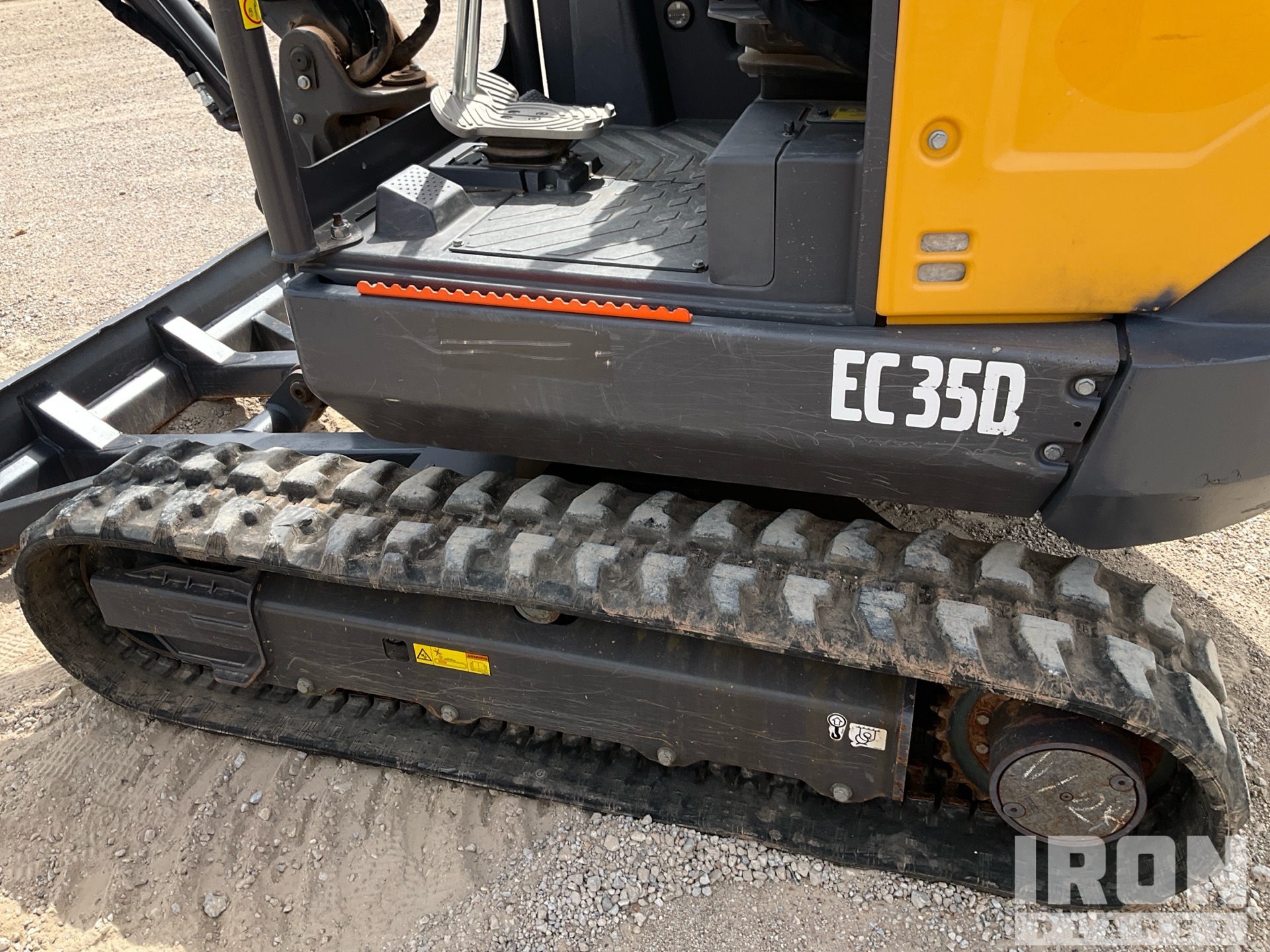 2021 Volvo EC35D