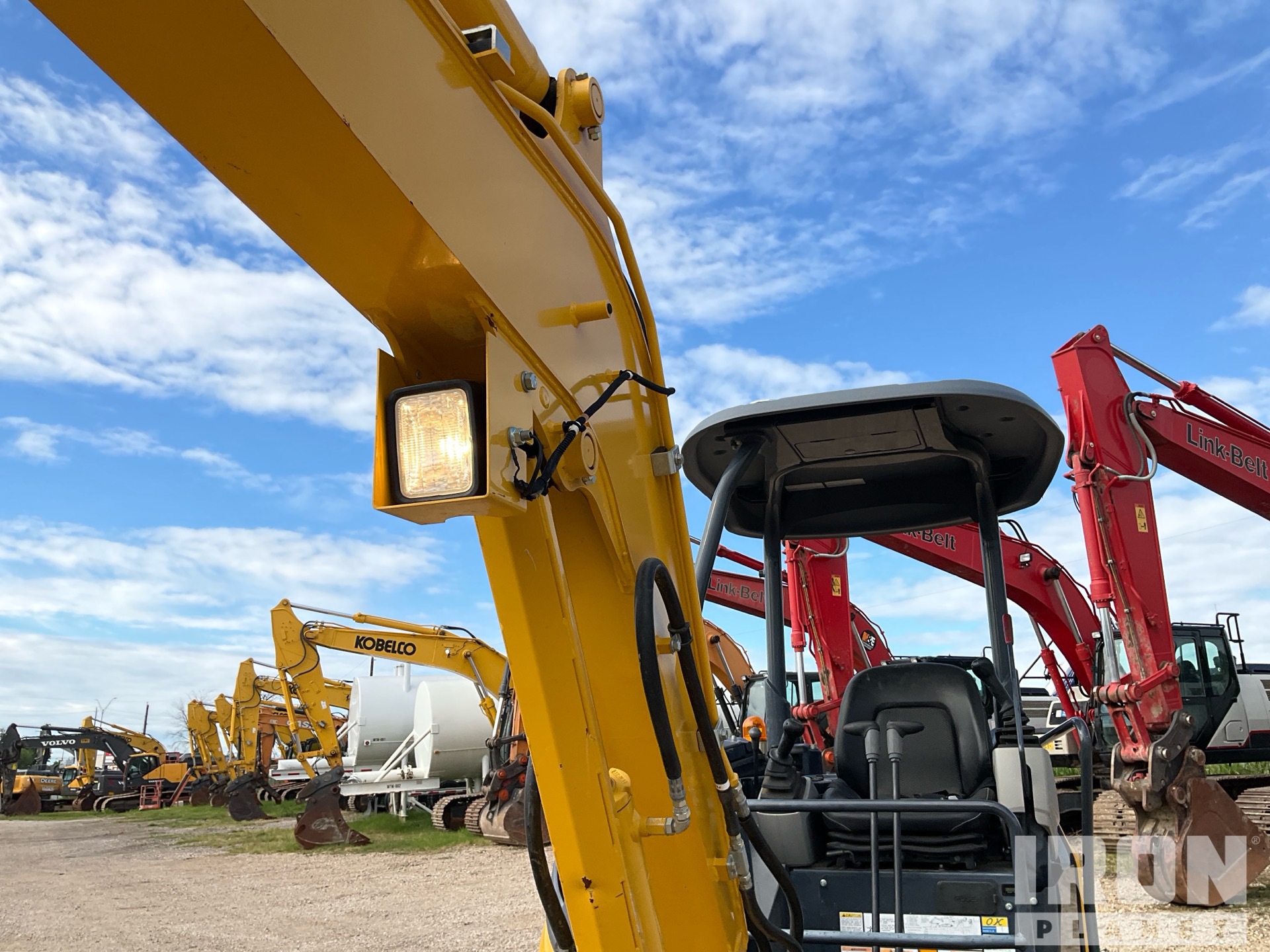 2022 Kobelco SK35SR-6E