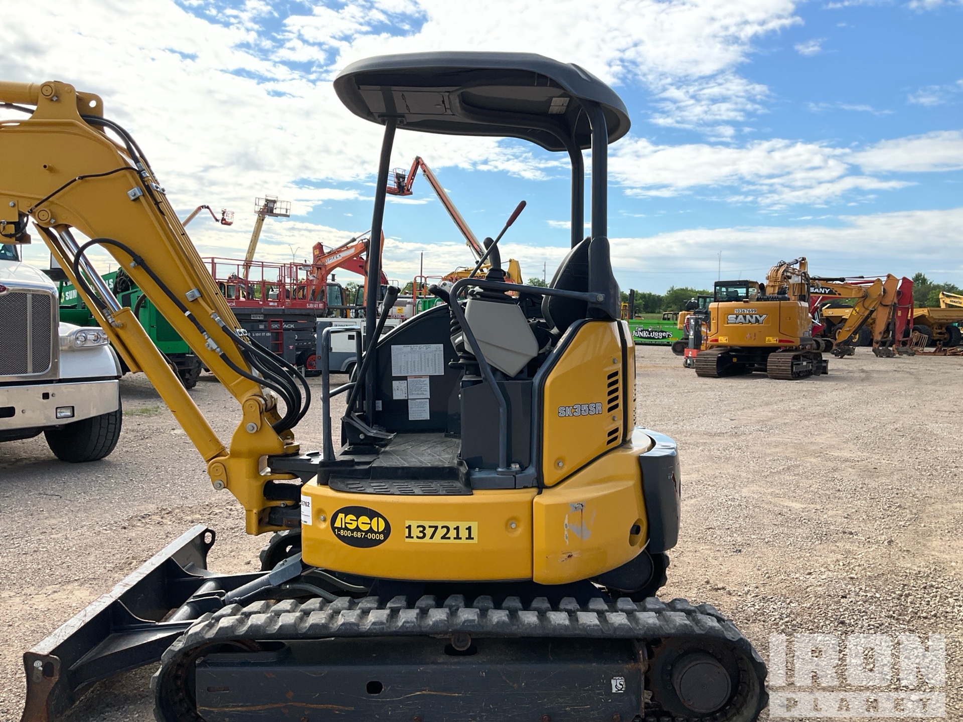 2022 Kobelco SK35SR-6E