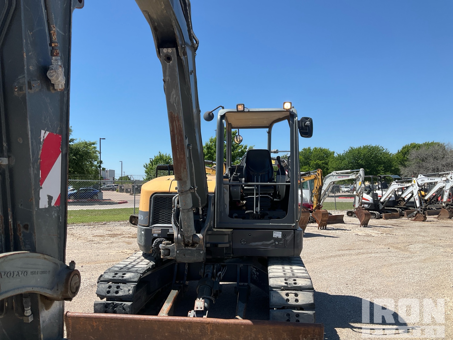 2018 Volvo ECR88D