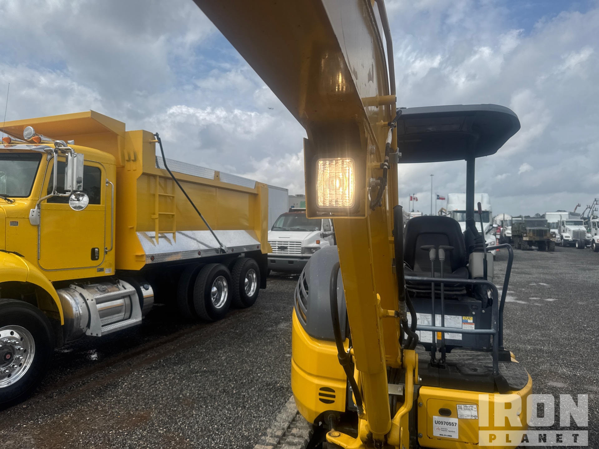 2022 Kobelco SK35SR-6E