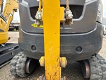 Hydraulics with Auxiliary Hydraulic Plumbing