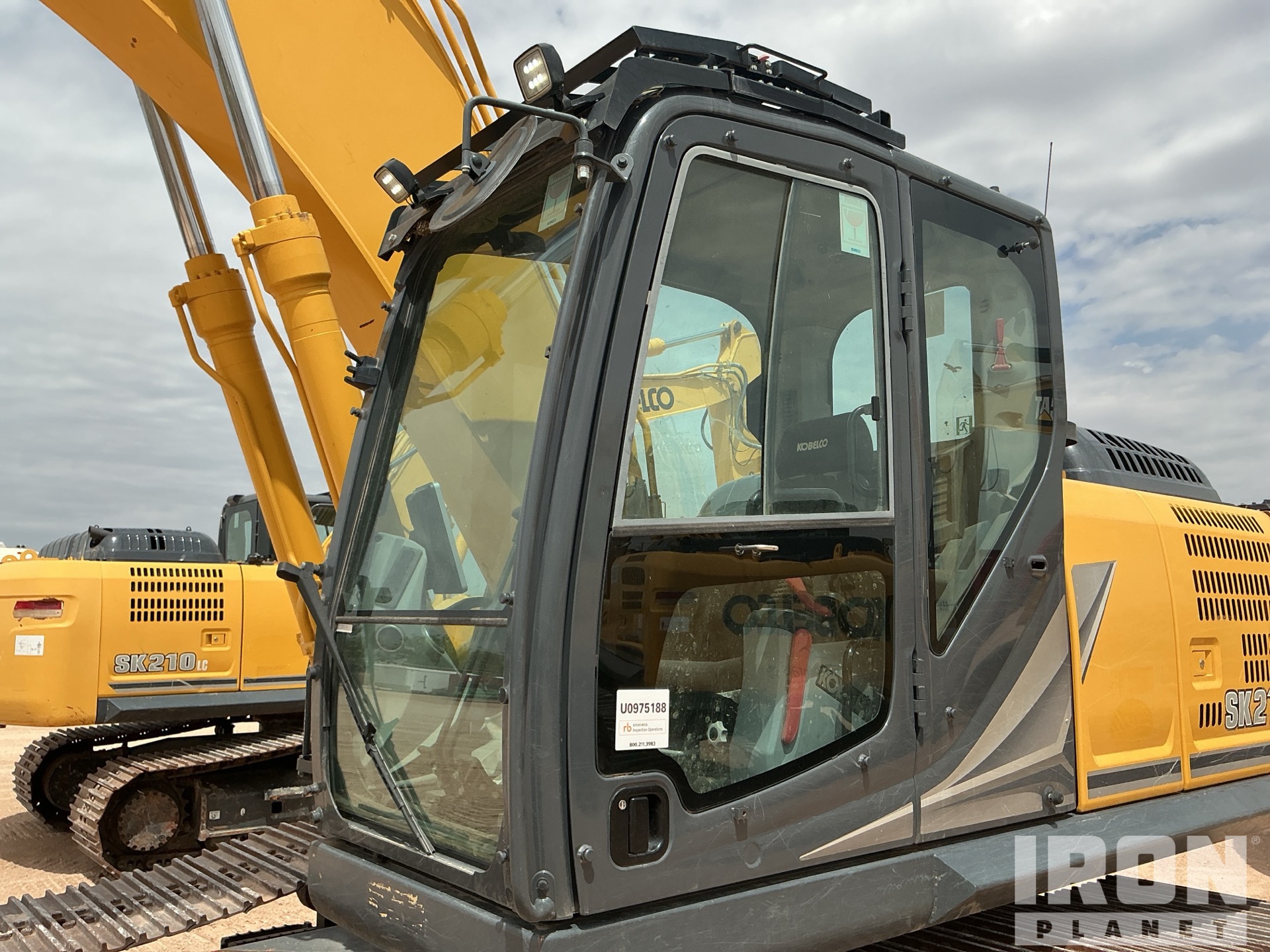 2022 Kobelco SK210LC-11