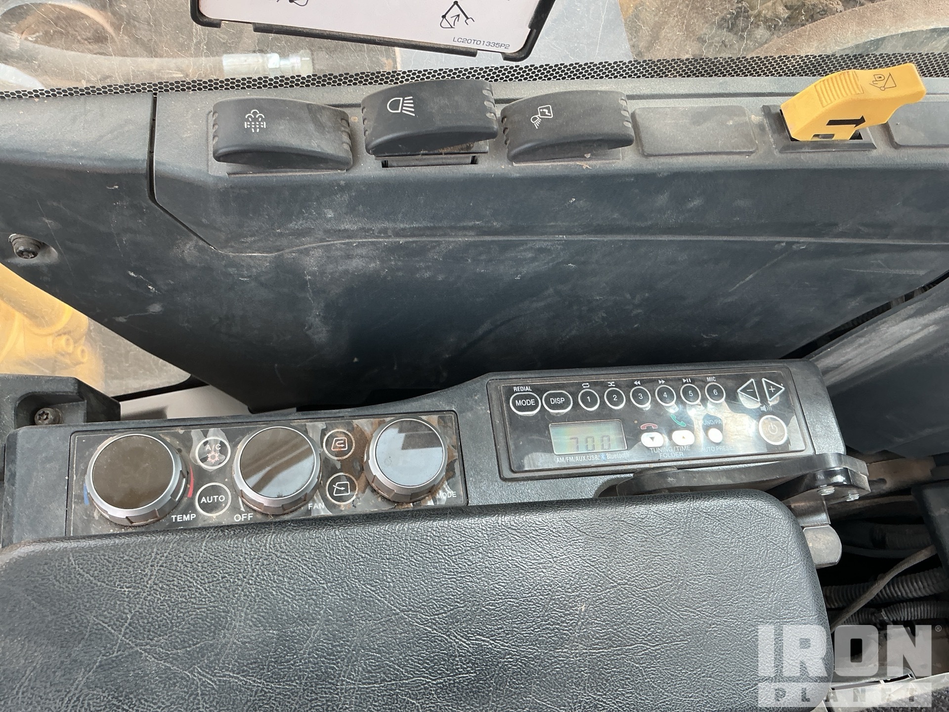 2022 Kobelco SK210LC-11