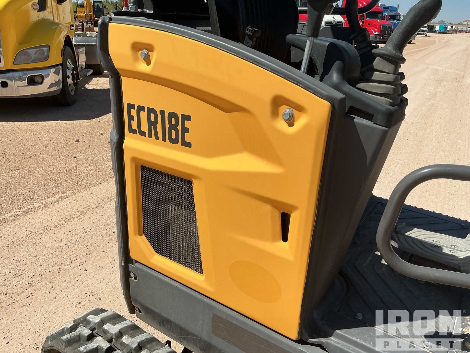 2021 Volvo ECR18E