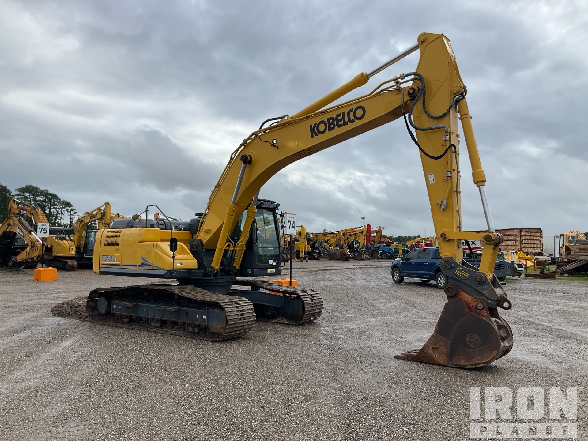 2022 Kobelco SK260LC-11