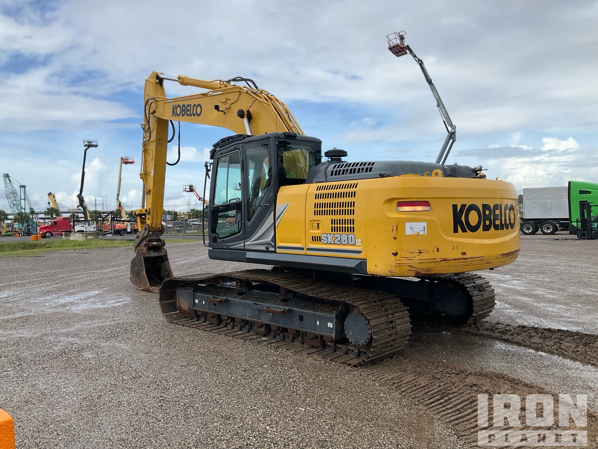 2022 Kobelco SK260LC-11