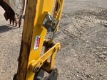 Hydraulics with Auxiliary Hydraulic Plumbing