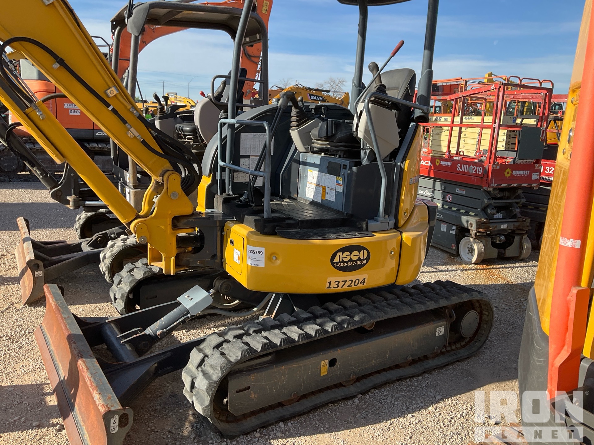 2022 Kobelco SK35SR-6E