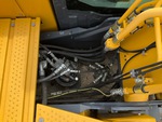 Hydraulics with Hydraulic Center Swivel