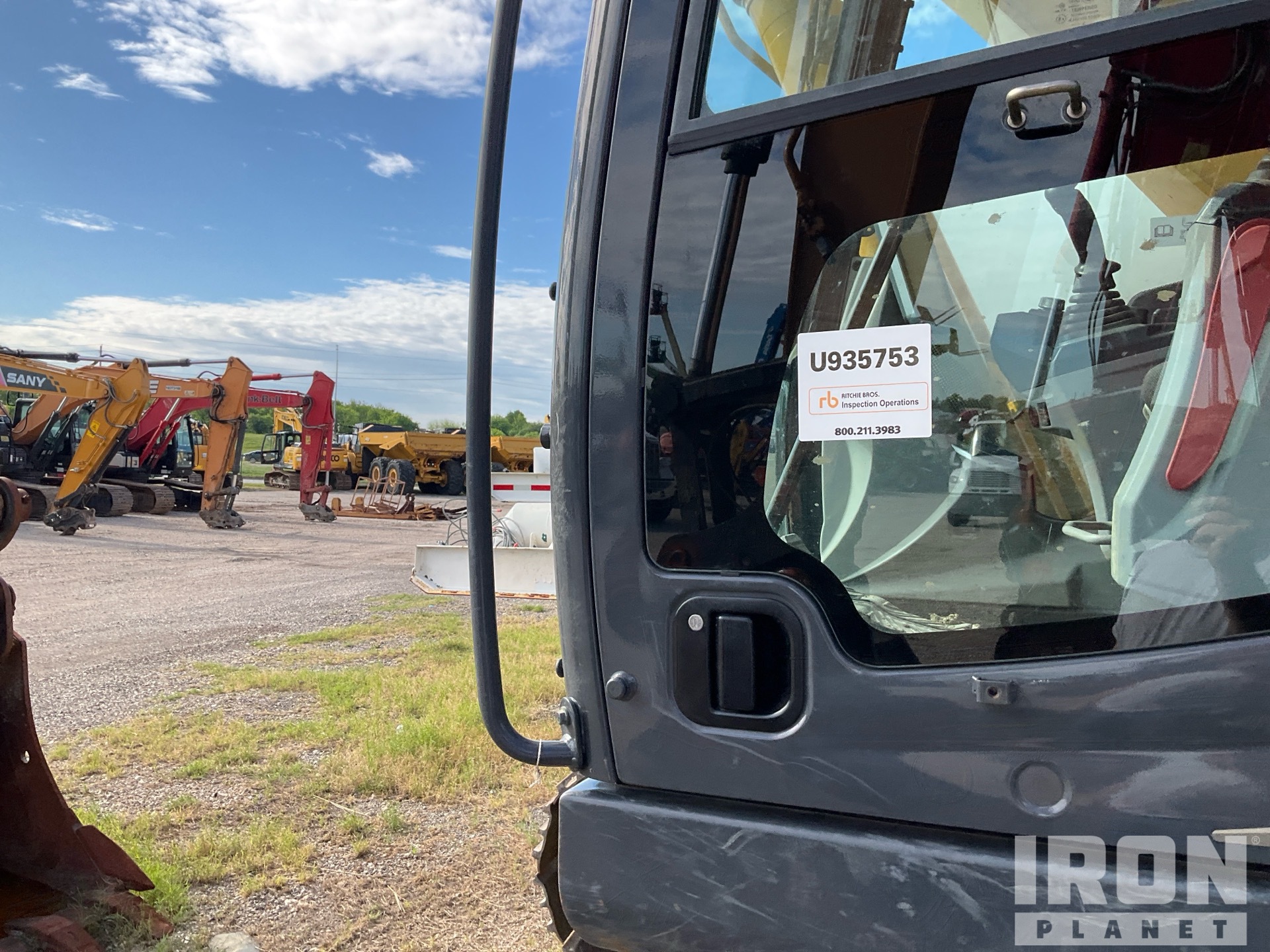 2022 Kobelco SK210LC-11
