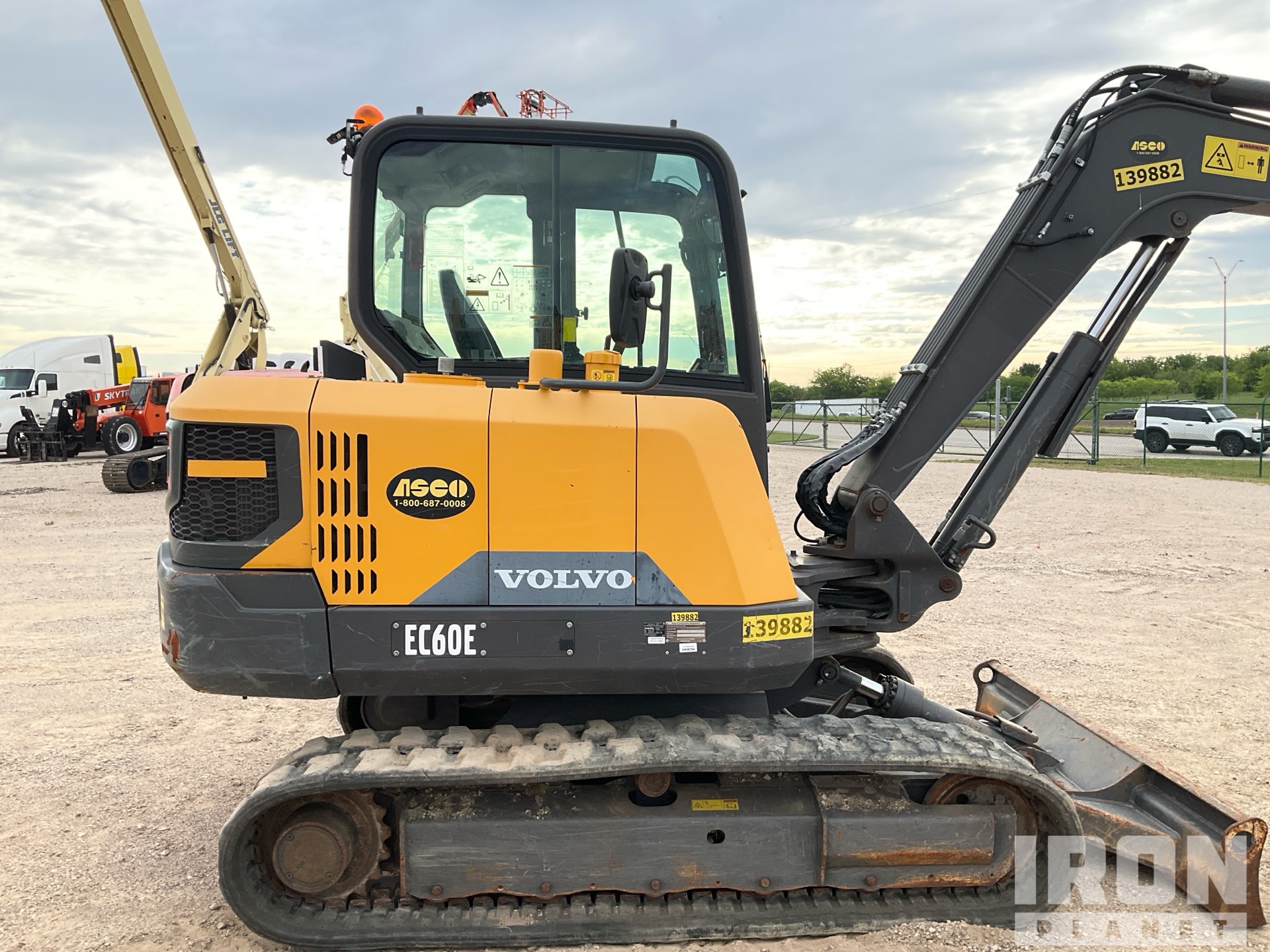 2022 Volvo EC60E