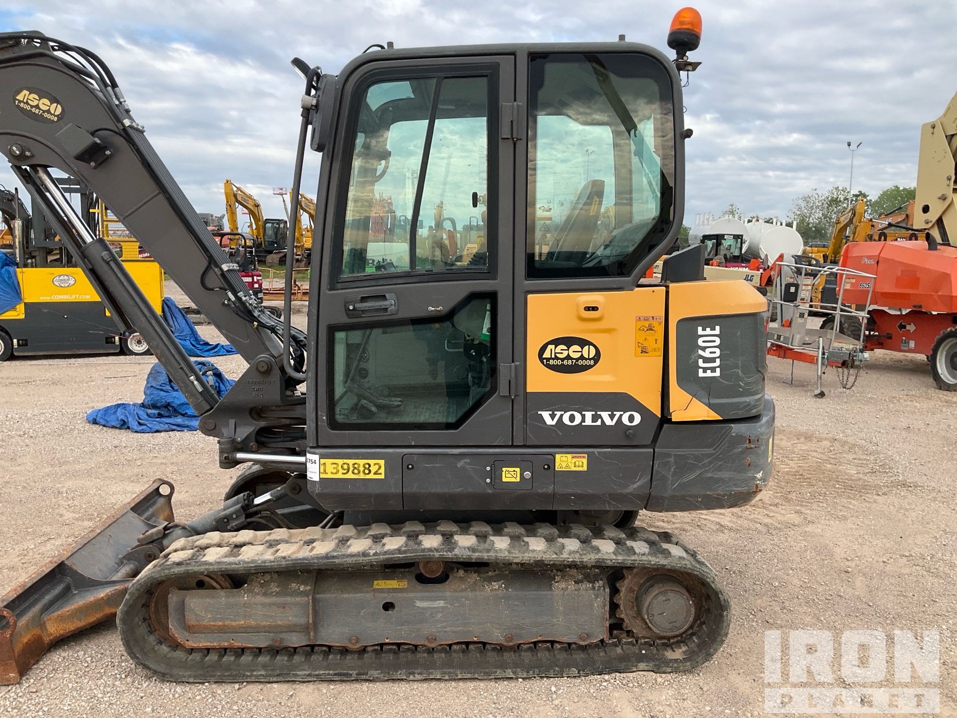 2022 Volvo EC60E