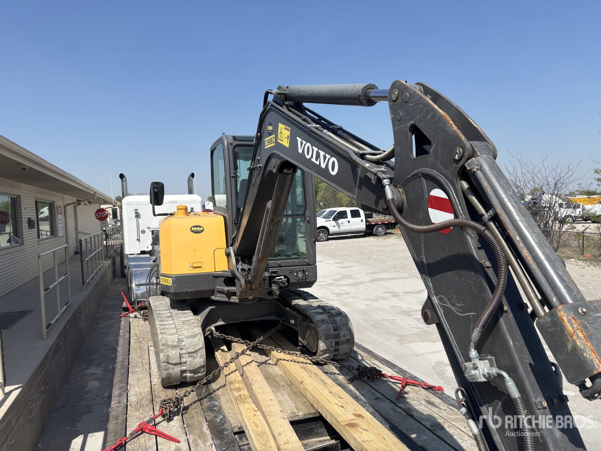 2022 Volvo EC60E