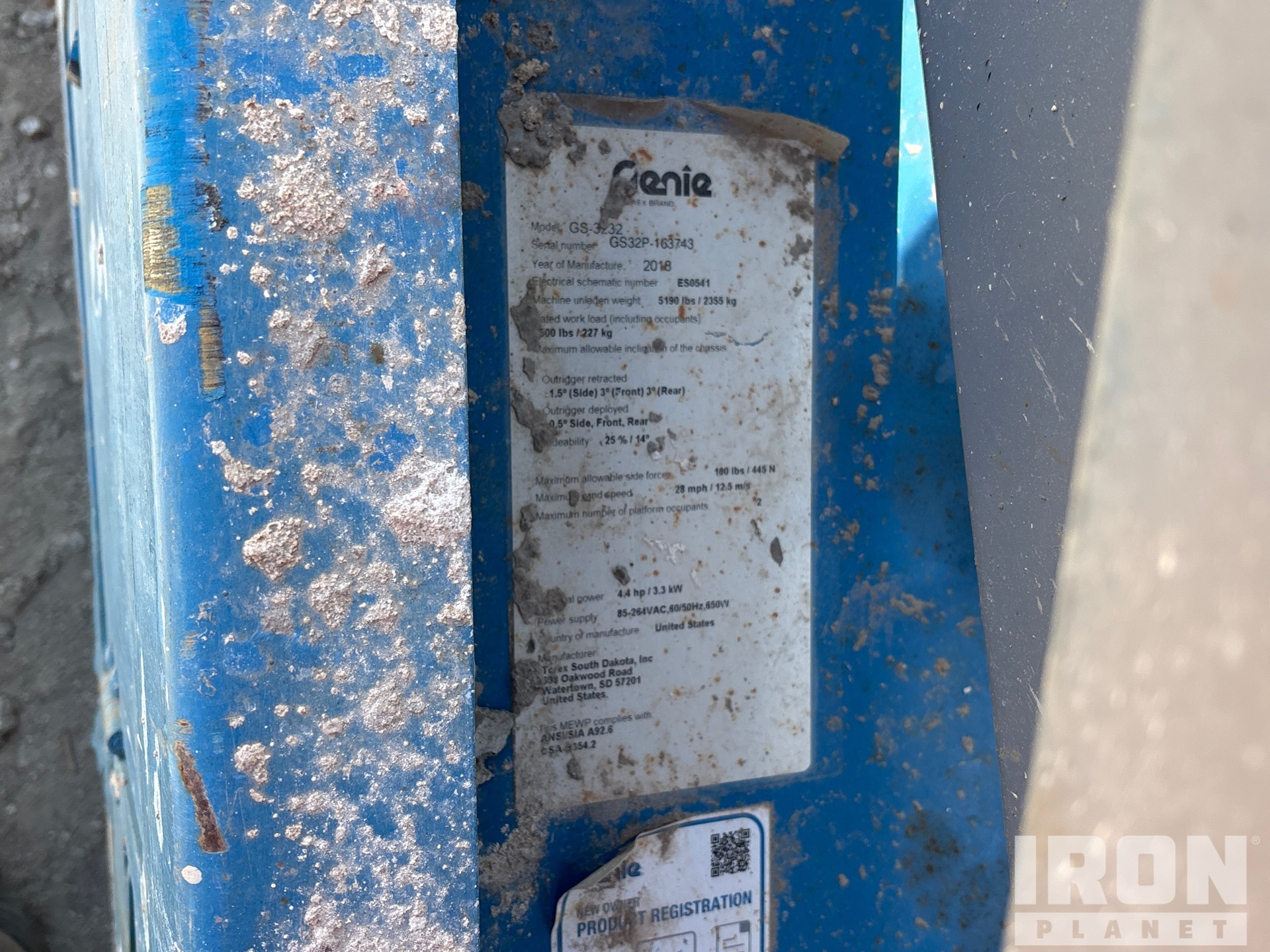 2018 Genie GS-3232