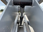 Hydraulics with Lift Cylinders