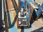 Control Station Upper with Controles de Funciones Superiores -