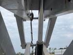 Hydraulics with Lift Cylinders