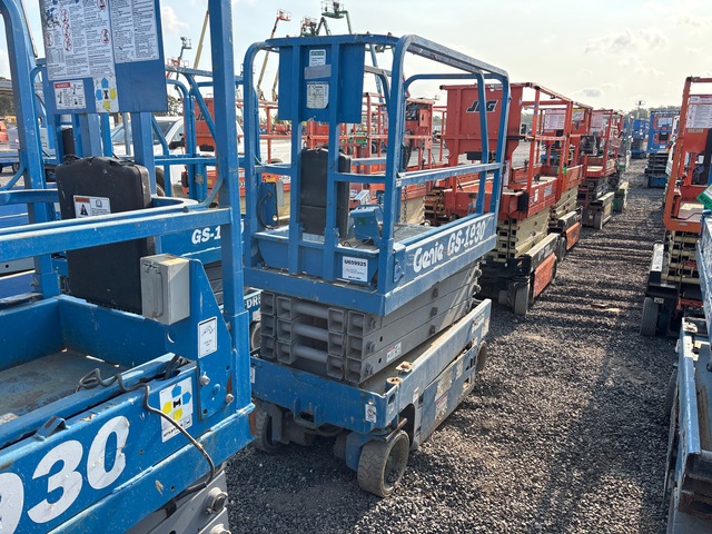 2019 Genie GS-1930 Electric Scissor Lift 2019 Genie GS-1930 Electric Scissor Lift