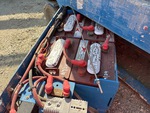 Electric Operating System with Cables y conexiones