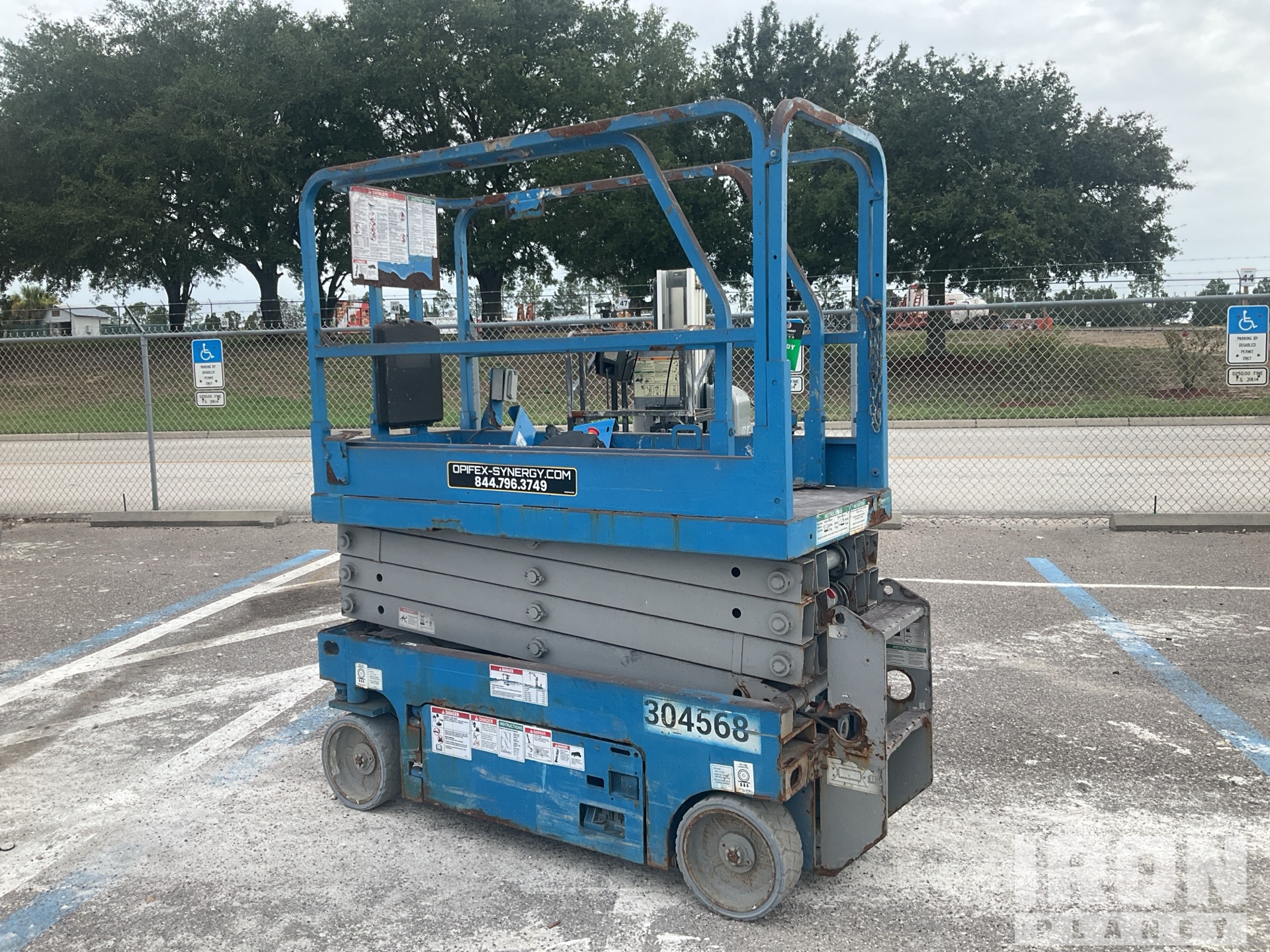 General Appearance with Picture, Left Rear Corner
