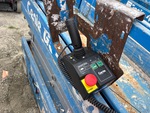 Control Station Upper with Controles de Funciones Superiores -