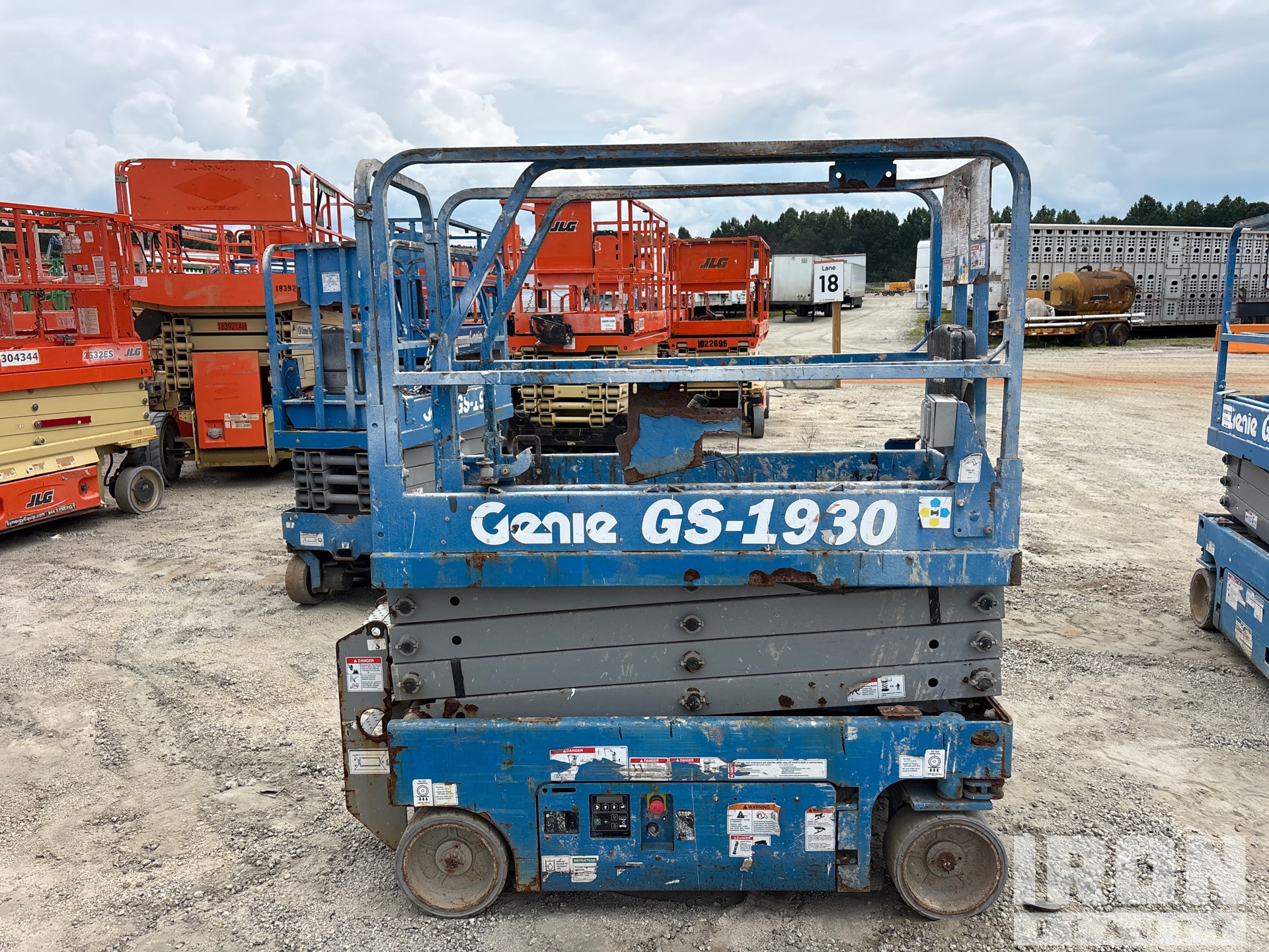 2018 Genie GS1930