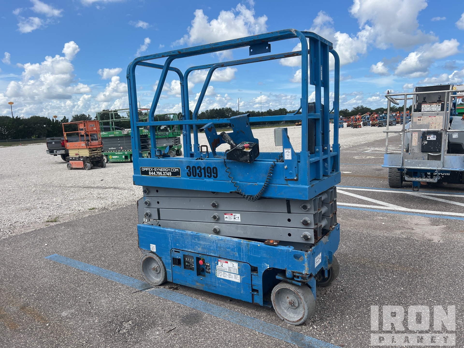 2018 Genie GS1930