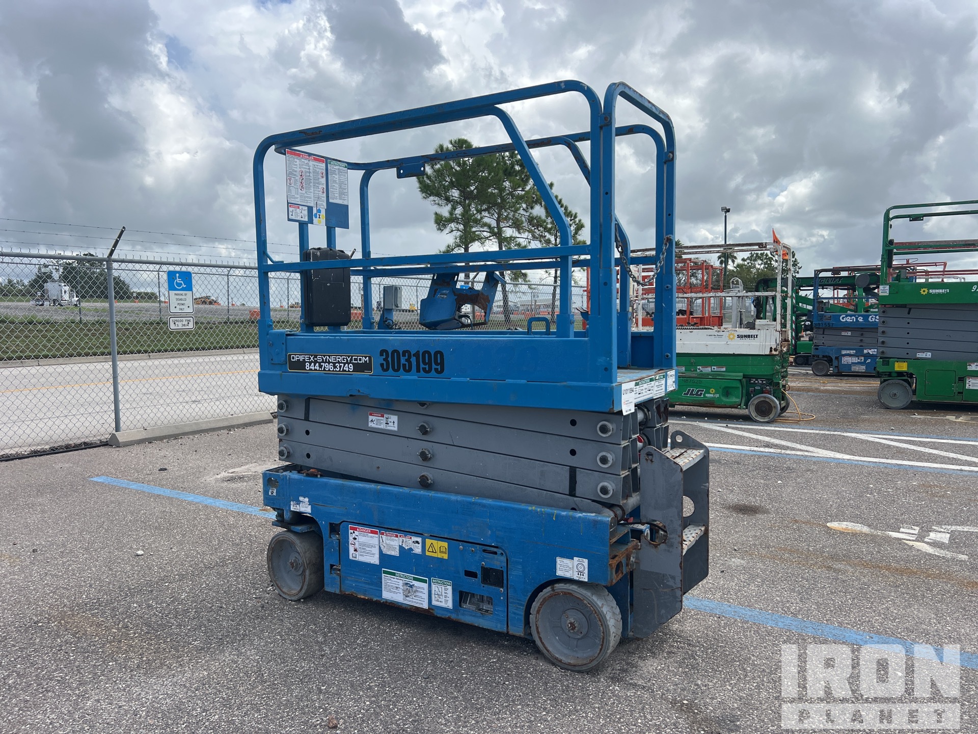 2018 Genie GS1930