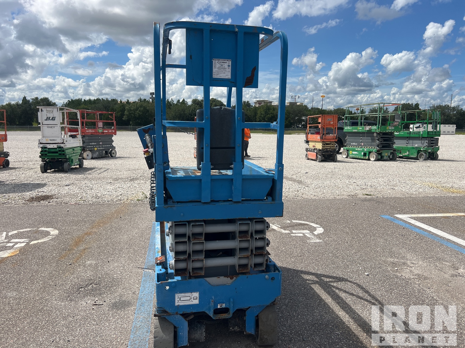 2018 Genie GS1930