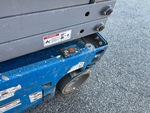 Safety - Scissor Lift with
