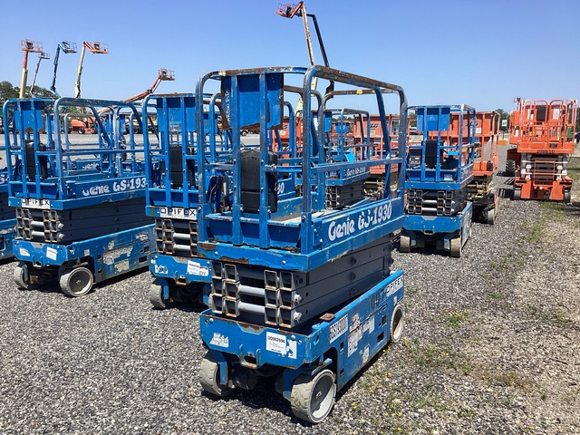 2018 Genie GS-1930 Electric Scissor Lift