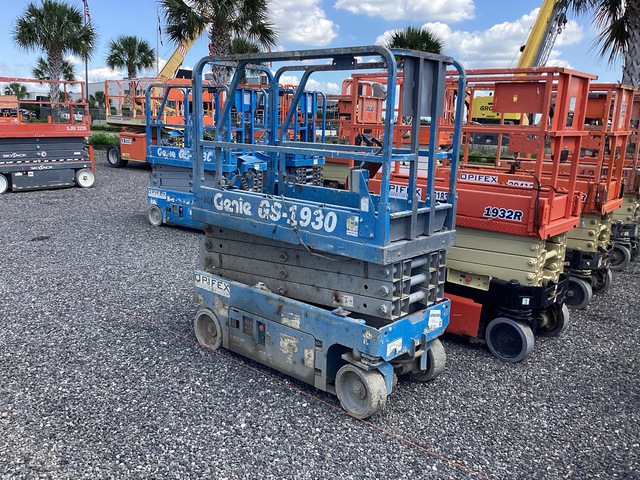 2018 Genie GS-1930 Electric Scissor Lift