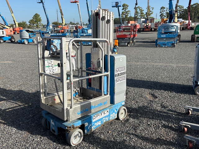 2016 Genie GR-20 Personnel Lifts Vertical Mast Lift (Inoperable)