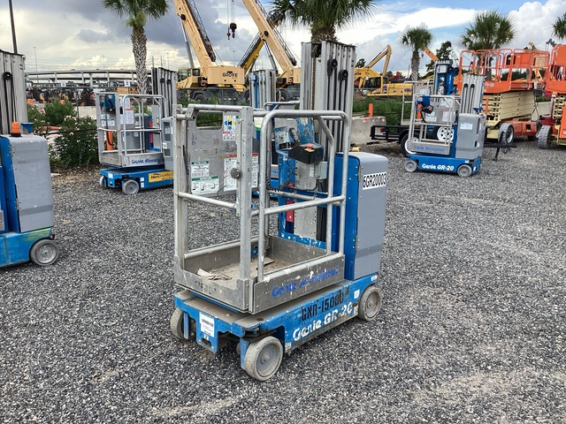 2015 Genie GR-20 Vertical Mast Lift