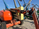 Chassis with Ausleger - Zustand (teleskopisch)