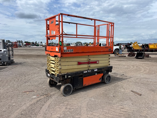 2018 JLG 4045R Electric Scissor Lift
