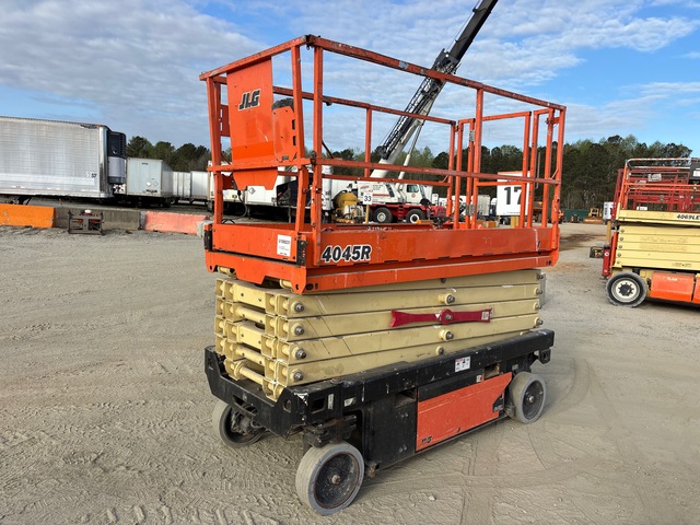 2018 JLG 4045R Electric Scissor Lift