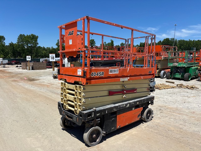 2018 JLG 4045R Electric Scissor Lift