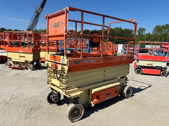 2017 JLG 3246ES Electric Scissor Lift