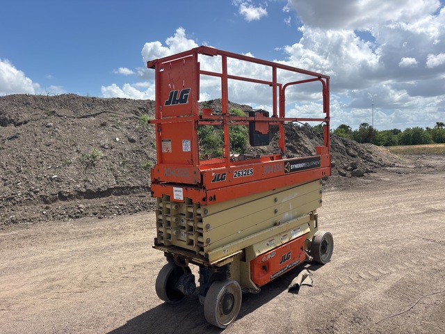 2018 JLG 2632ES Electric Scissor Lift