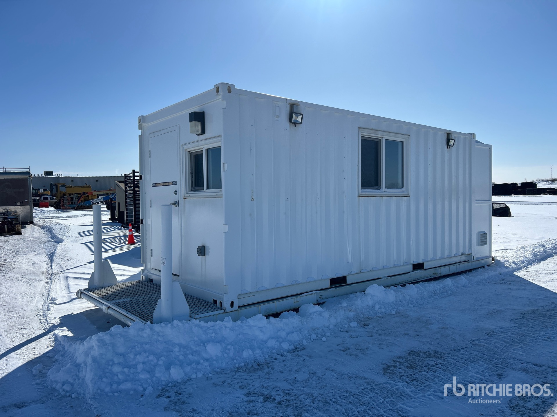 General Appearance with Picture, Left Front Corner