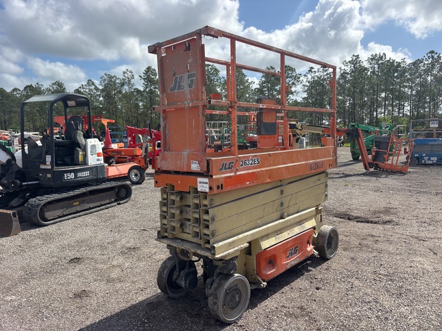 2017 JLG 2632ES Electric Scissor Lift