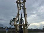 Hydraulics with Lift Cylinders