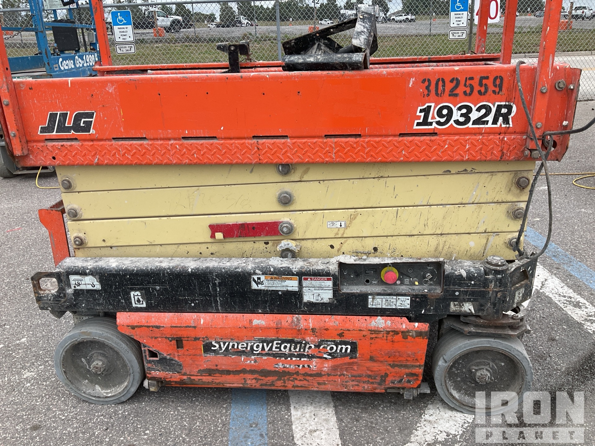 2018 JLG 1932R