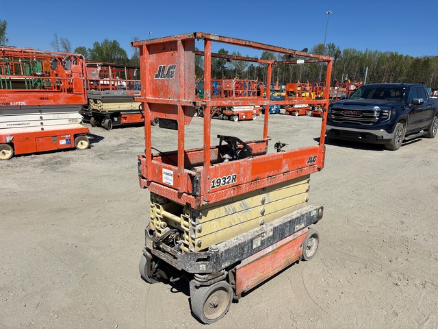 2018 JLG 1932R Electric Scissor Lift