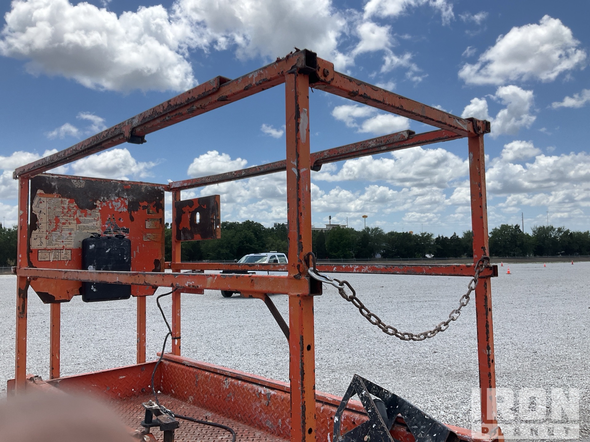 2018 JLG 1932R